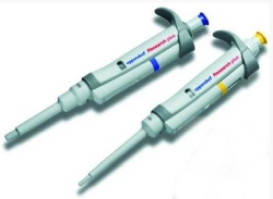 Einkanalpipetten, mechanisch, fixes / variables Volumen Eppendorf Research® plus (IVD-Version)